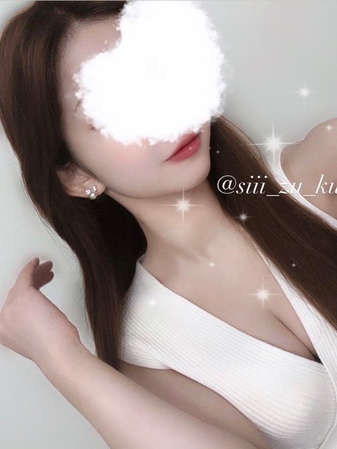 七瀬 しずく