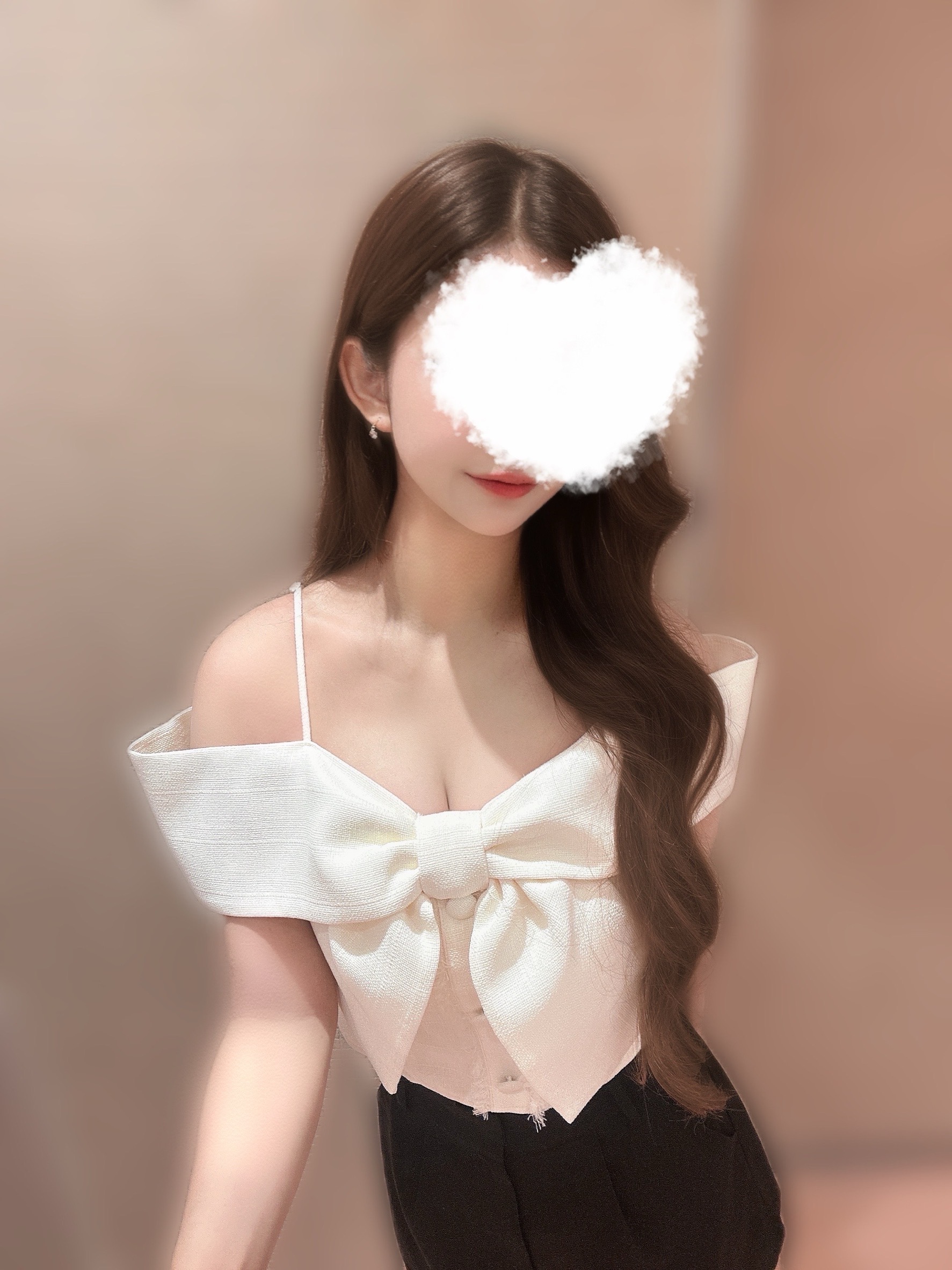 七瀬 しずく